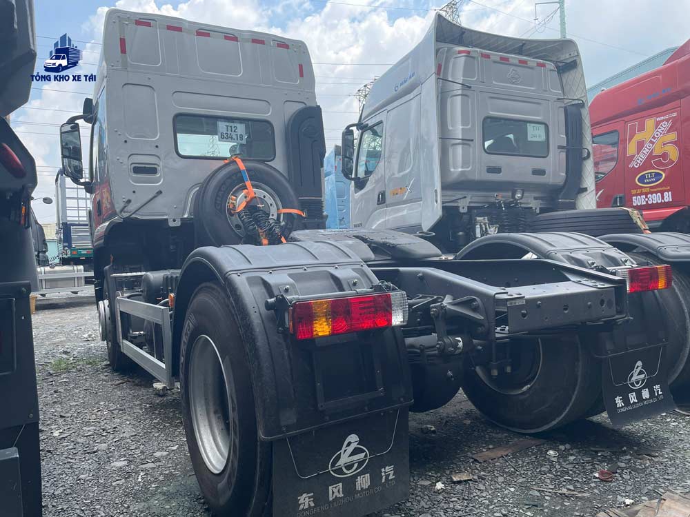 ĐẦU KÉO 1 CẦU CHENGLONG 270HP CABIN H5 MỚI [2025]